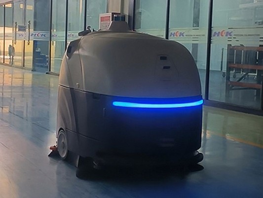 坦力工廠洗地機(jī)器人：開啟機(jī)場清潔無人化新篇