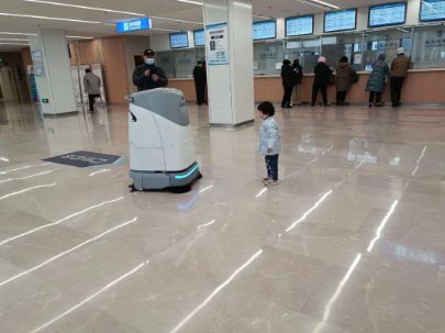 告別萬平廠區(qū)保潔難題！坦力智能工業(yè)洗地機(jī)器人高效來襲